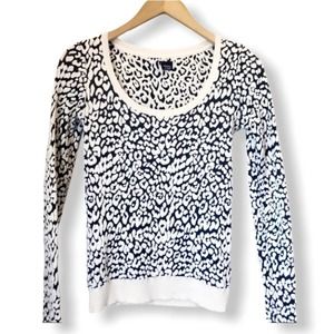 URBAN OUTFITTERS Sparkle Fade Jacquard Leopard Print Sweater XS Extra Small